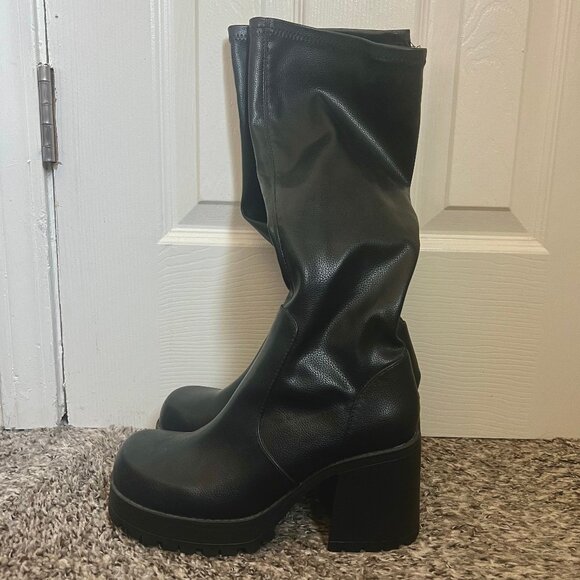 NWOT ASOS Design Wide Fit Command Heeled Knee Boots - Size 7 - Picture 1 of 10